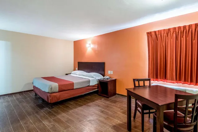 غرفة بسرير مزدوج لذوي الإعاقة، Motel6 Blythe, CA - South 3/9