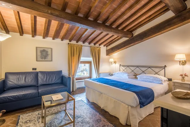 غرفة بسرير مزدوج أو سريرين منفصلين بإطلالة على المدينة، Palazzo Squarcialupi 7/10