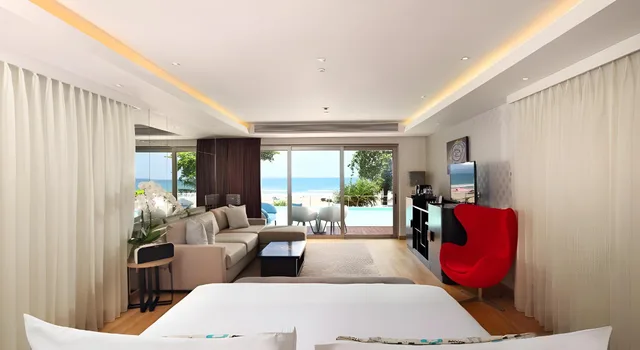 Premium, Suite, Ocean View, Pool Access، Double-Six Luxury Hotel Seminyak 1/1