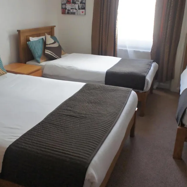 Room, Quadruple, Westpoint Hotel 6/10