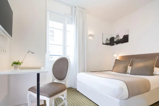 Single Room, Hotel Mistral 4/8