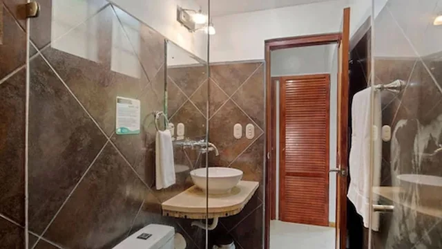 بنغل بسرير كوين، Hotel Arco Iris 8/8