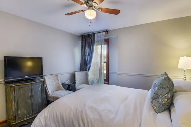 غرفة بسرير كوين، The Wild Iris Inn 4/4