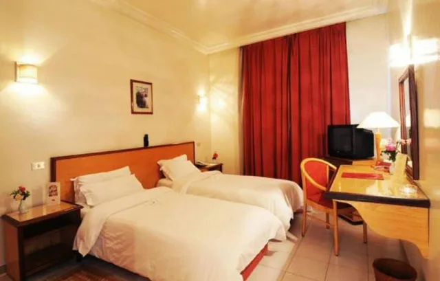 غرفة مفردة بسرير مزدوج، Hotel Du Parc 1/1