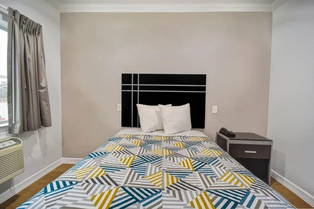 غرفة بسرير كينج، Motel6 Humble, TX - Houston International Airport 10/10