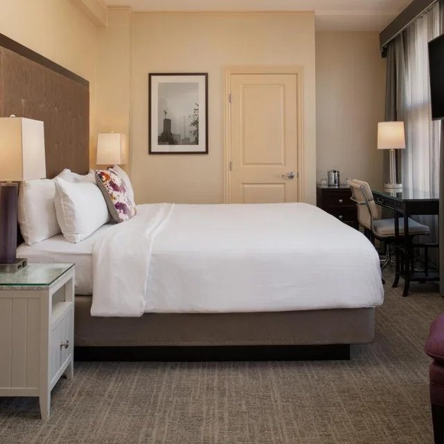جناح، Hotel Shattuck Plaza 1/3
