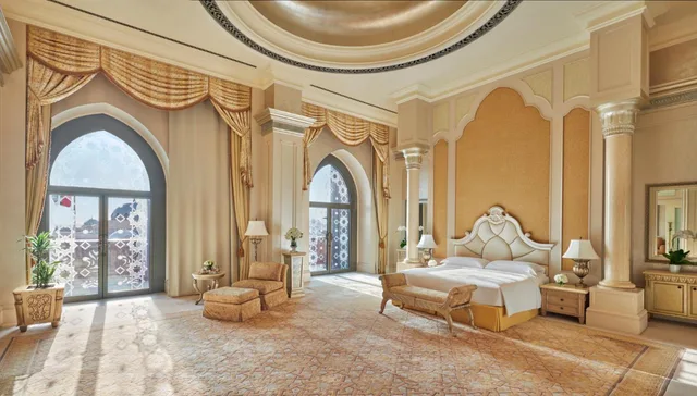 3 Bedrooms, Palace, Suite, Balcony، Emirates Palace Mandarin Oriental Abu Dhabi 1/4