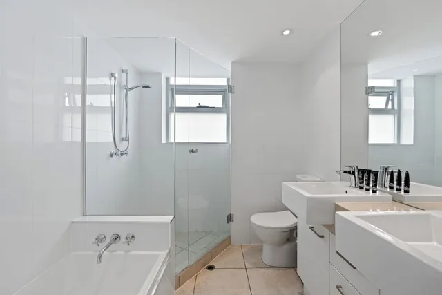 شقة بسرير كوين وسريرين منفصلين بغرفتي نوم في الطابق الأرضي، FAIRSHORE NOOSA 8/9