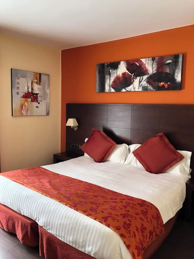 غرفة مفردة بسرير كينج، Solineu Hotel 2/3