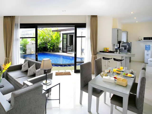 2 Bedrooms, Pool, Villa، Awila Villas Kuta 1/2