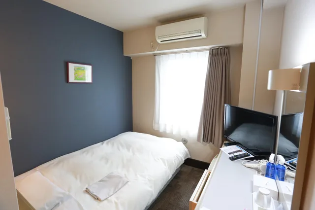 غرفة قياسية مفردة للمدخنين، Kenchomae Hotel Abis Matsuyama 1/1