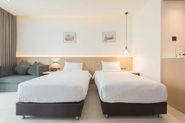Superior, Twin Beds, Madison Bangkok 2/5
