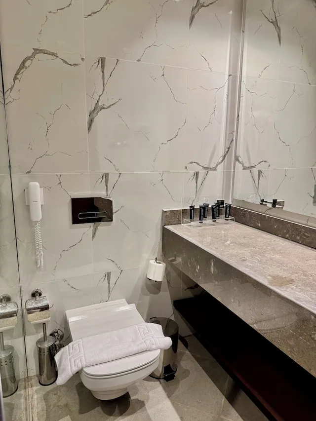 غرفة قياسية بسرير مزدوج أو سريرين منفصلين بإطلالة على البحر، M Hotels at Porto Sokhna 4/4