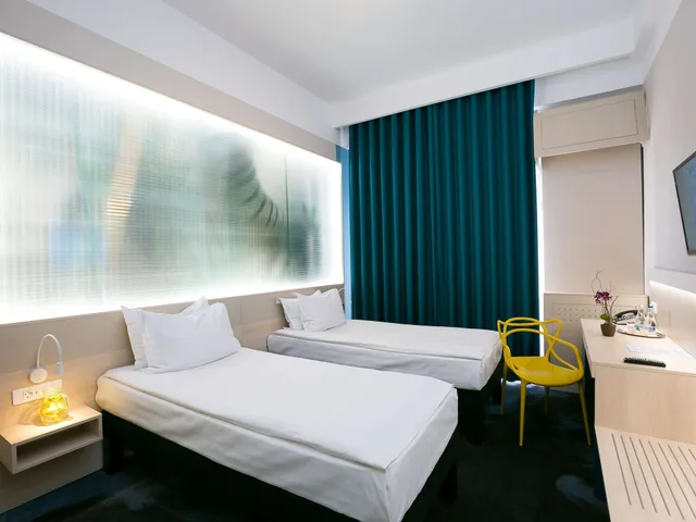 غرفة قياسية بسريرين منفصلين، Ibis Styles Dunarea Galati 2/10
