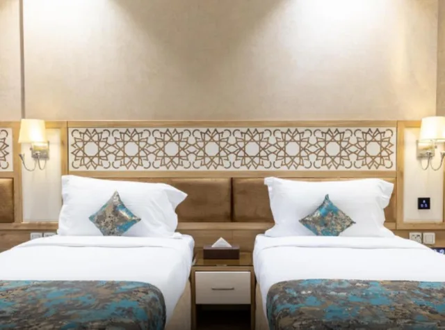 غرفة قياسية بسرير مزدوج، فندق وأجنحة تايم ربا(TIME Ruba Hotel & Suites) 1/8