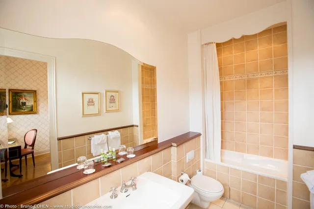 غرفة كلاسيكية بسرير مزدوج، Chateau de La Tour 5/5