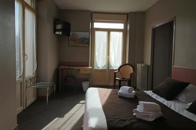 غرفة سوبيريور بسرير مزدوج، Hotel Au Val Dore 1/1