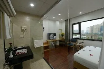 غرفة ديلوكس بإطلالة على المدينة، Blue Hanoi Inn City Hotel 1/1