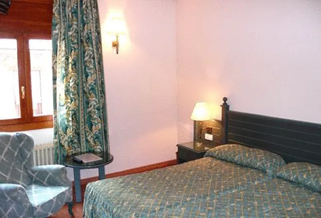 غرفة قياسية ثلاثية، Hotel Sant Jordi by Alegria 1/1