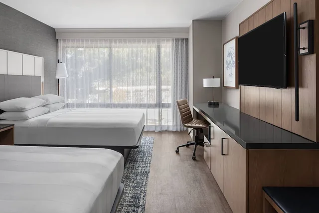 غرفة كلوب بسريرين مزدوجين لذوي الإعاقة، Pleasanton Marriott 1/2