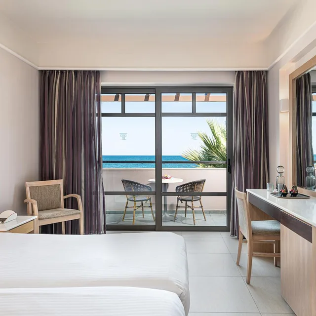 Room, Double Bed, Sea View, Porto Platanias Beach Resort & Spa 7/10