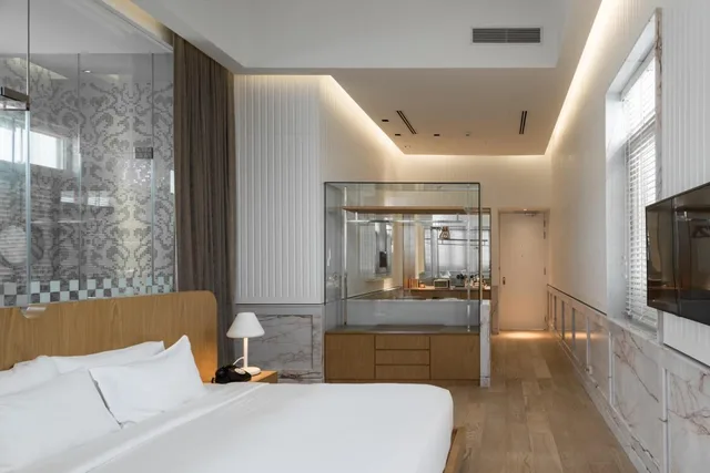 Marvel, Collection, King Bed، MACALISTER MANSION 1/4