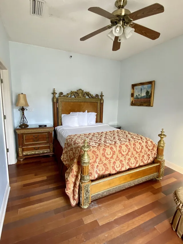 جناح تقليدي بسرير كوين، Casa Marina Hotel 4/7