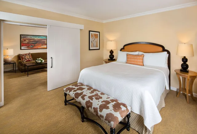 Estate, Suite, King Bed, Accessible، Estancia La Jolla Hotel And Spa 5/10