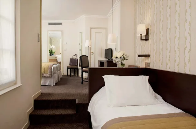 غرفة كلاسيكية ثلاثية، Hotel Henri Iv Rive Gauche 6/9