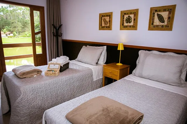 Super, Chalet, Lake View، Sitio dos Lagos 2/4