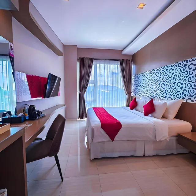 غرفة تنفيذية، Viva Hotel Kediri by Azana 1/1