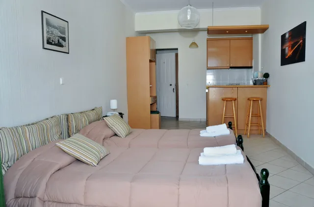 استوديو بسرير كوين بإطلالة جزئية على البحر، Kastro Hotel 5/6