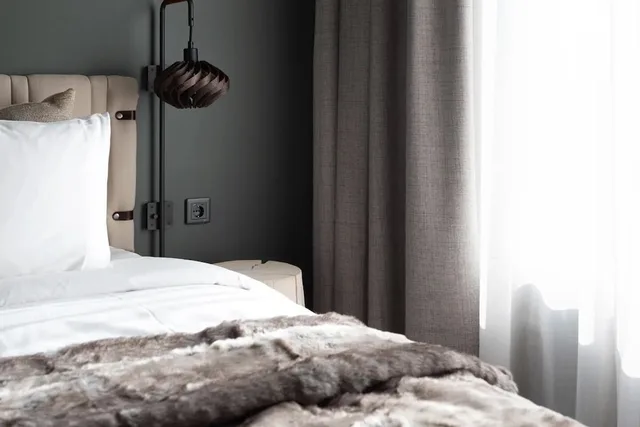 Premium, King Bed, Elite Hotel Frost 1/2