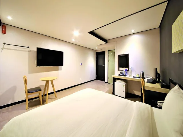 غرفة ديلوكس بسرير كوين، Elysee Hotel 5/10