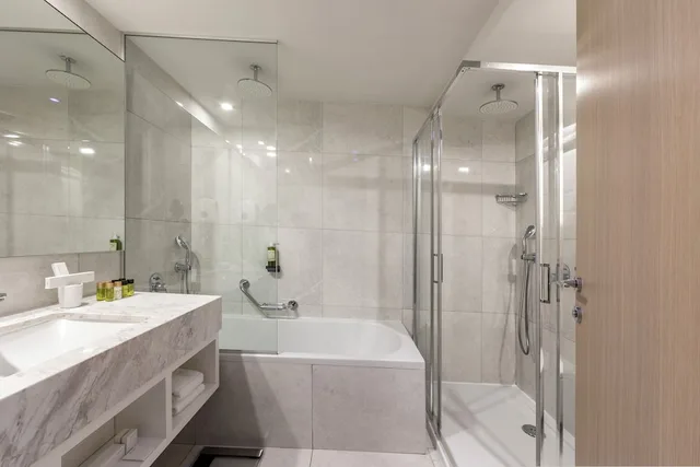 جناح بسرير مزدوج بإطلالة على البحر بغرفة نوم واحدة، Nissiblu Beach Resort 3/6