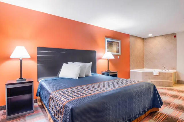 جناح بسرير كينج بجاكوزي، Americas Best Value Inn & Suites Mableton Atlanta 2/5