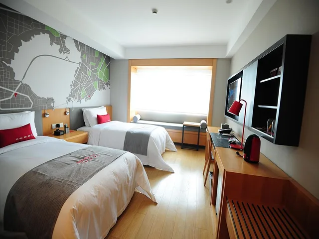 غرفة سوبيريور بسريرين منفصلين، Intercity Hotel Qingdao 1/1
