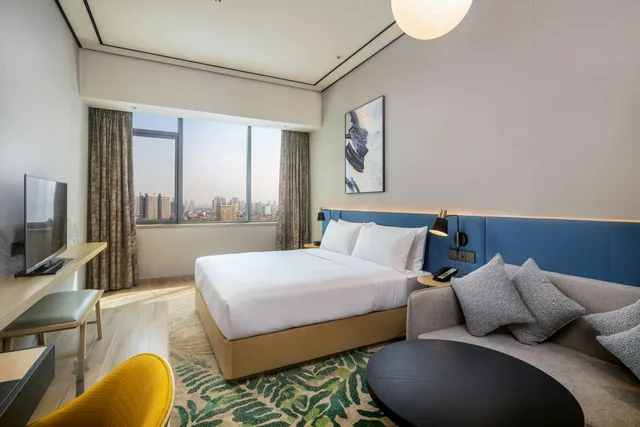غرفة بسرير كينج لذوي الإعاقة، Hilton Garden Inn Changde Dingcheng 1/1