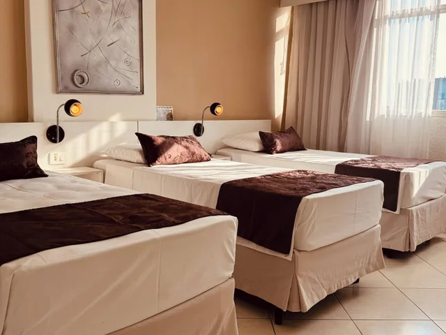غرفة قياسية ثلاثية، Binder Hotel Quality Inn 2/5