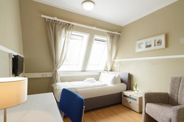 غرفة مفردة، Hotel Pankow 4/11