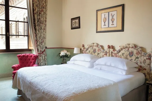 غرفة ثلاثية بسرير مزدوج وسرير فردي، Grand Hotel Continental Starhotels 6/10