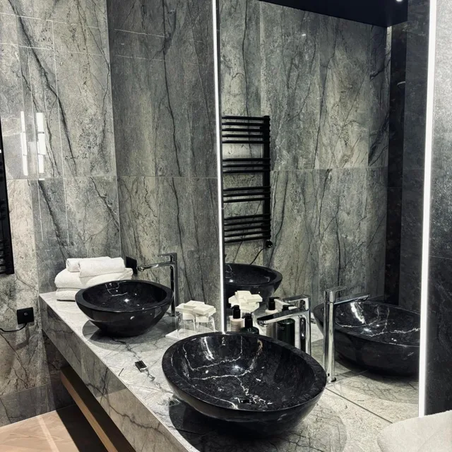 Penthouse Suite, Amrita Hotel 9/10
