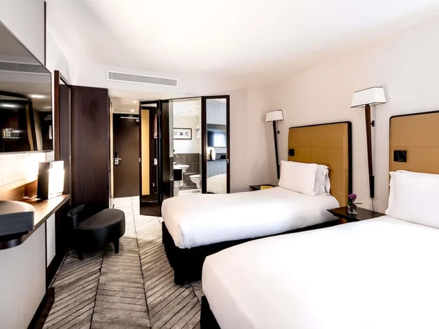 غرفة فاخرة بسريرين منفصلين، Sofitel Lisbon Liberdade 1/5