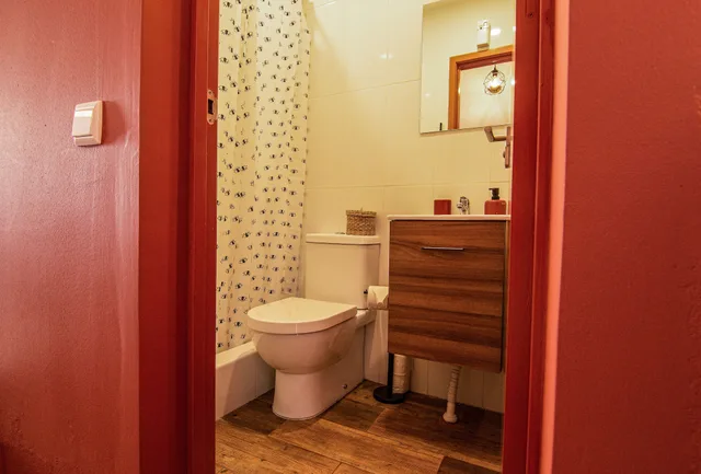 شقة بسرير مزدوج بغرفة نوم واحدة مع أريكة، Faro Central Holiday Apartments 4/4
