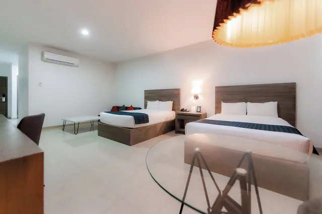 جناح استوديو عائلي بسريرين مزدوجين مع أريكة، InHouse Culiacan (ex. Monterreal Hotel) 6/9