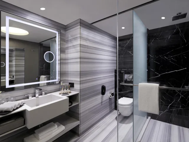 غرفة بريميير في طابق مرتفع، Novotel Chennai Chamiers Road 4/5