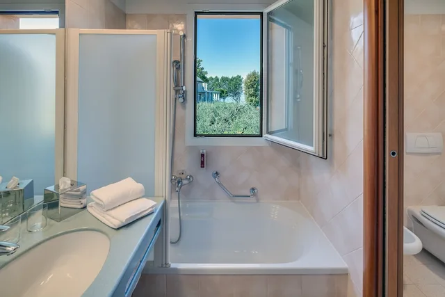 Augustus, Suite, Double Bed, Annex، Hotel Caesius Thermae Spa Resort 4/6
