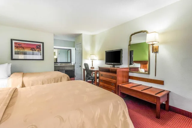 غرفة قياسية بسريرين مزدوجين، Quality Inn Walterboro I-95 4/7
