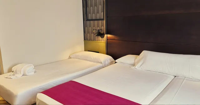 غرفة قياسية بسرير مزدوج أو سريرين منفصلين، Hotel Vertice Aljarafe 2/7