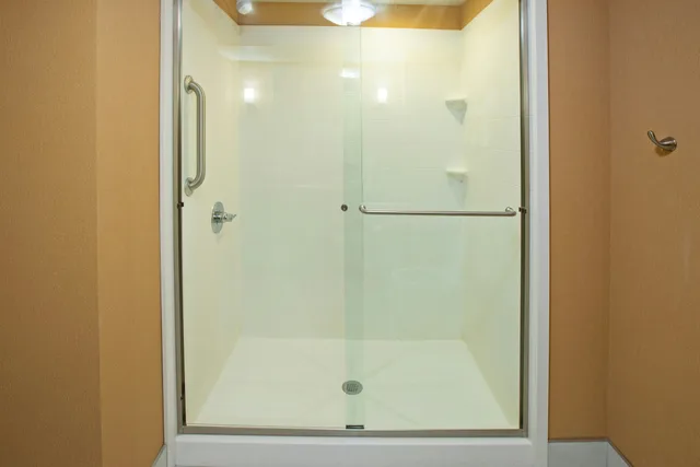 Room, King Bed, Hampton Inn Elizabethtown Ky 2/2